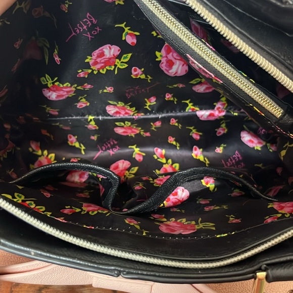 Betsey Johnson Black and Pink Bow Bag - Picture 9 of 15